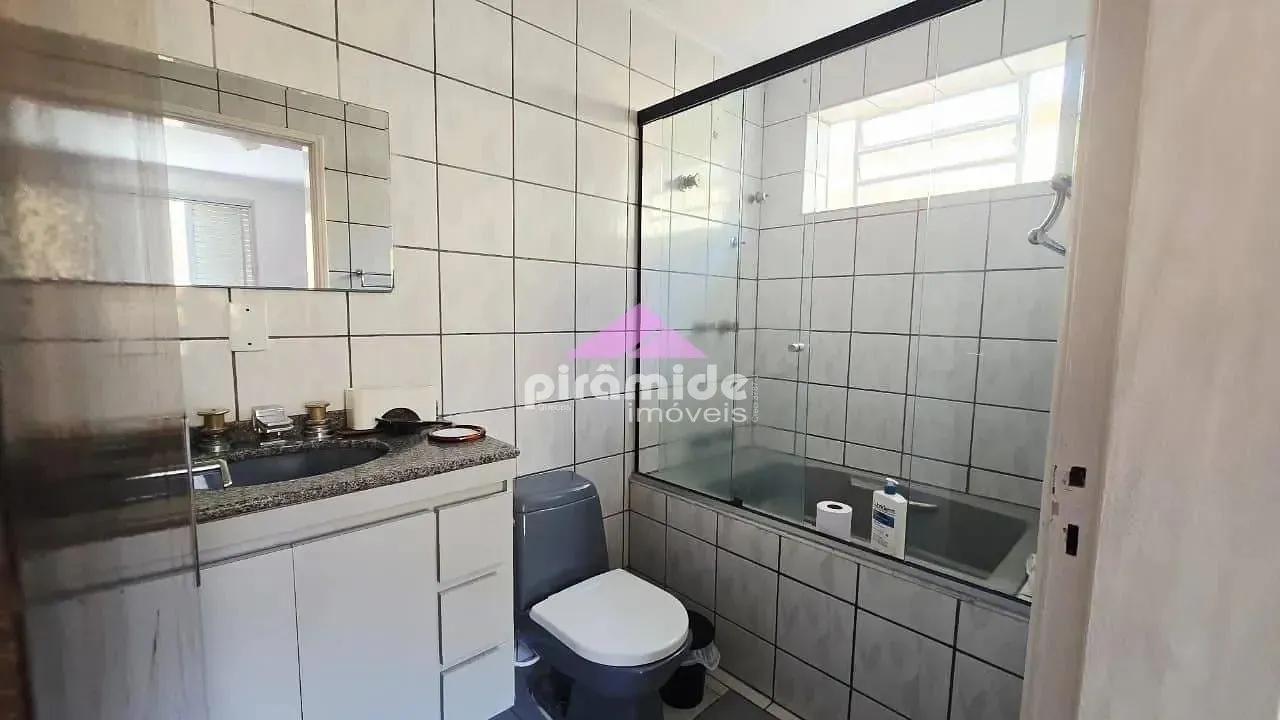 Casa, 4 quartos, 200 m² - Foto 11