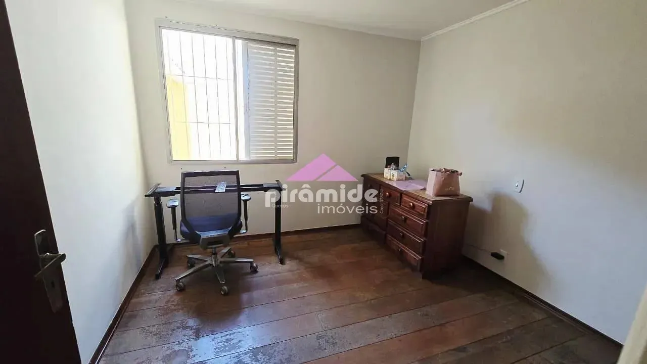 Casa, 4 quartos, 200 m² - Foto 14