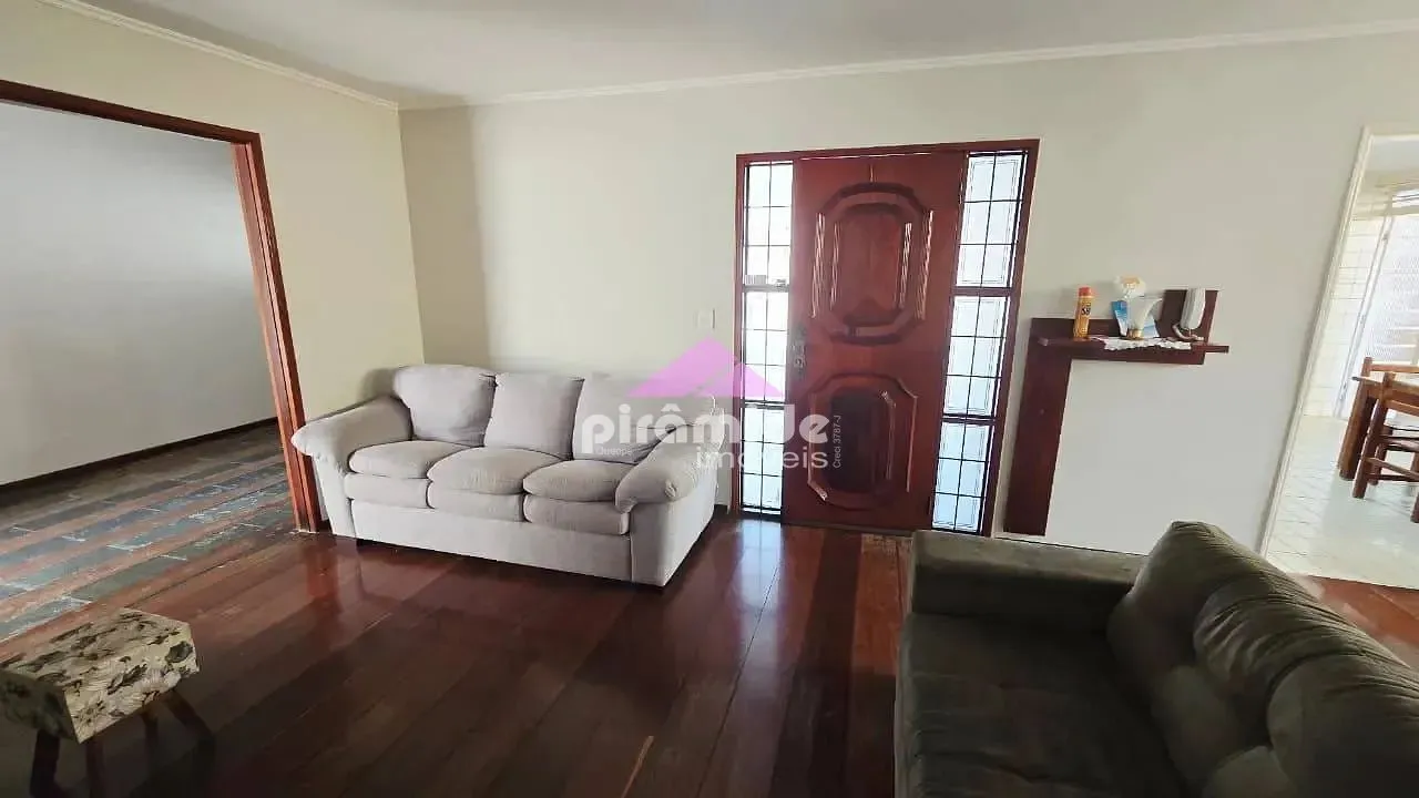 Casa, 4 quartos, 200 m² - Foto 2