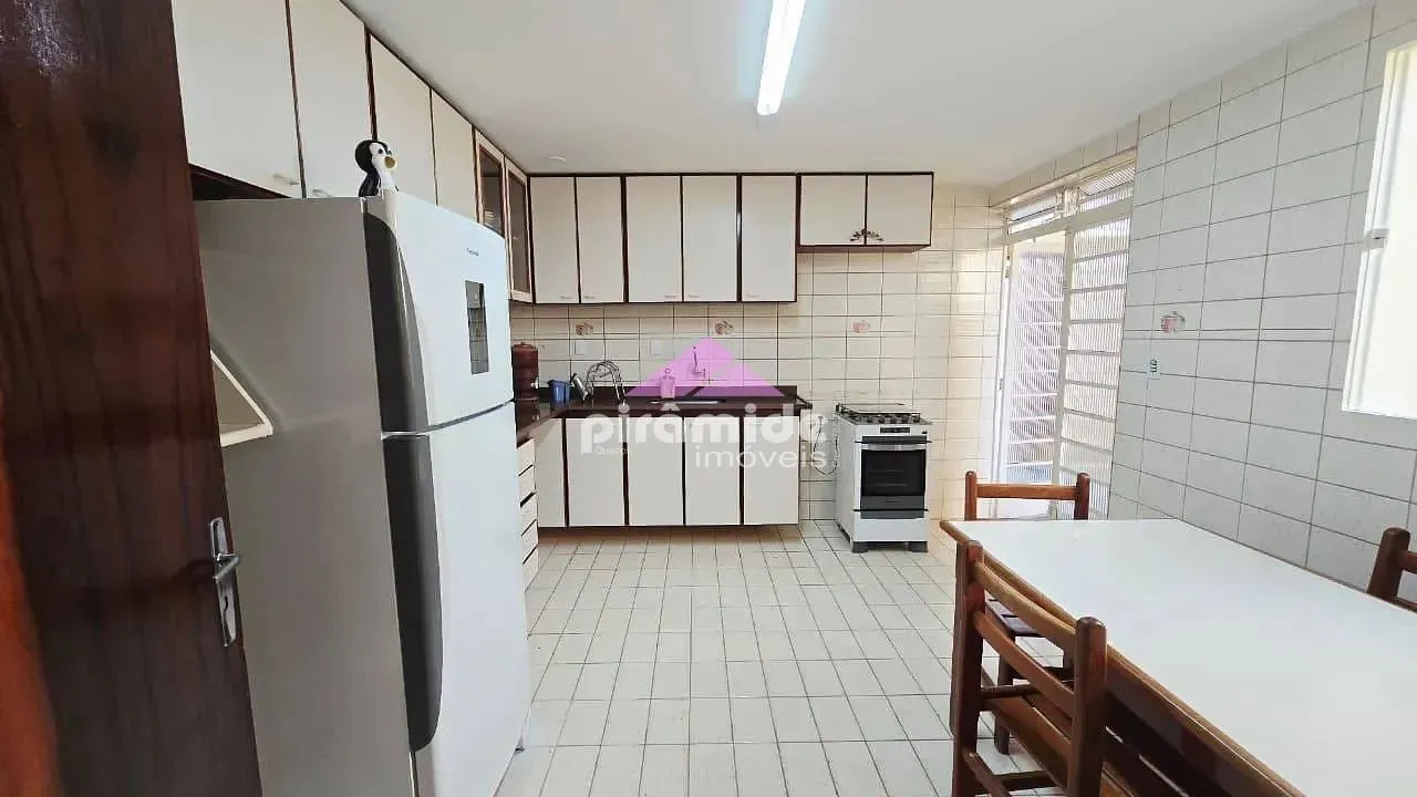 Casa, 4 quartos, 200 m² - Foto 7