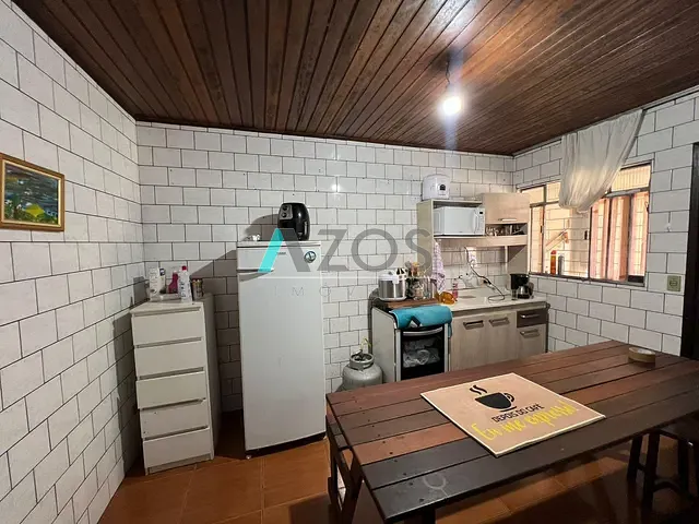 Casa 1 quarto e 1 banheiro, à venda, no bairro Maracanã em Colombo