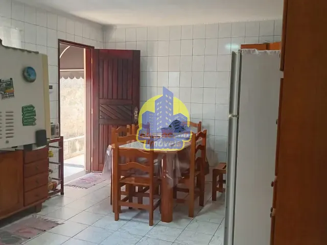 Casa 3 quartos e 2 banheiros, à venda, no bairro Veloso em Osasco
