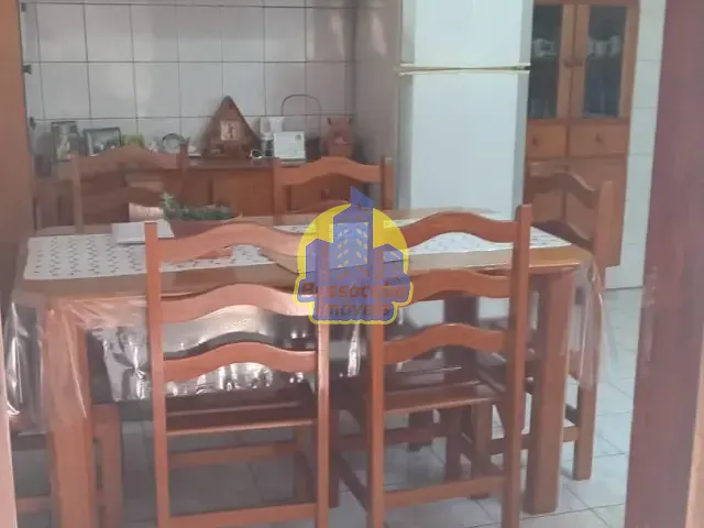 Casa 3 quartos e 2 banheiros, à venda, no bairro Veloso em Osasco