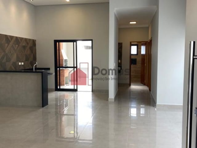 Casa à venda, no bairro Vila Prado em Pindamonhangaba