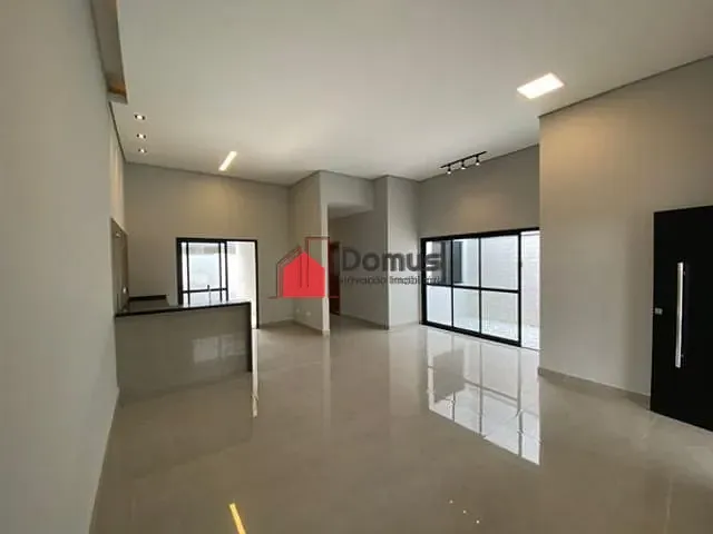 Casa à venda, no bairro Vila Prado em Pindamonhangaba