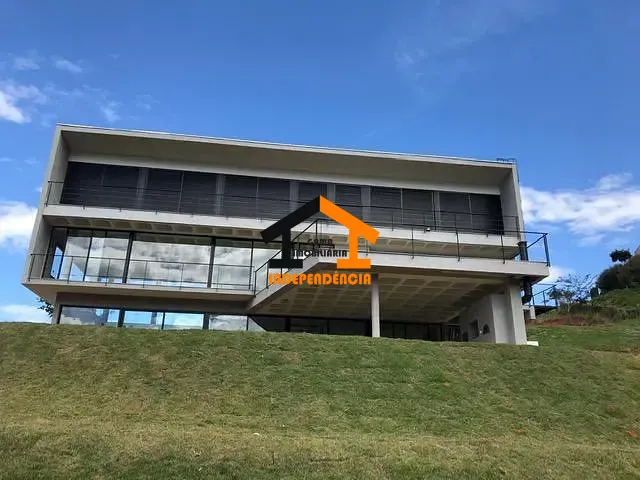 Casa com 3000m² 4 quartos e 6 banheiros, à venda, no bairro Loteamento Fazenda Dona Carolina em Itatiba