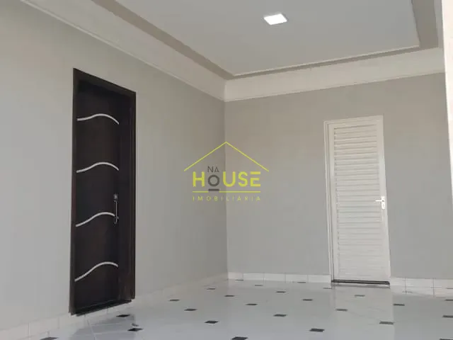Casa 3 quartos e 2 banheiros, à venda, no bairro Jardim Botura em Votuporanga