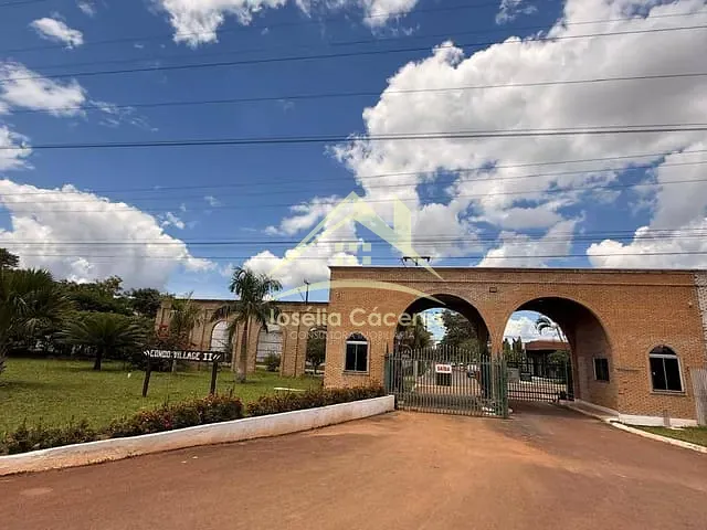 Casa com 364m² 4 quartos e 6 banheiros, à venda, no bairro Av. Tancredo Neves em Chapada dos Guimarães