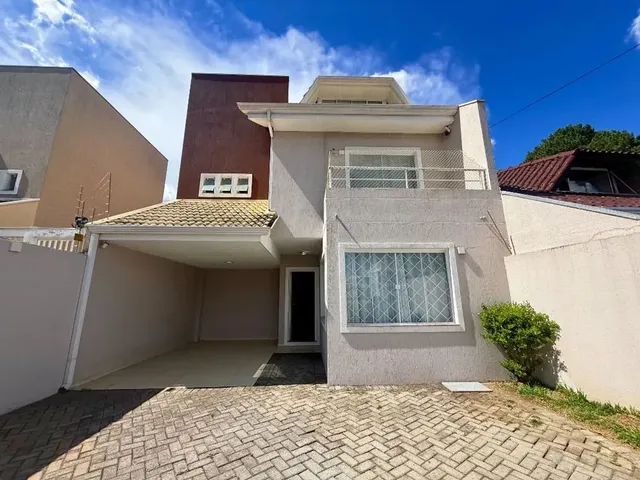 Casa com 135m² 3 quartos e 3 banheiros, para alugar, no bairro Santo Inácio em Curitiba
