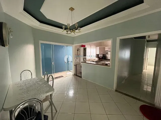 Casa com 300m² 3 quartos e 2 banheiros, à venda, no bairro Jardim de Faveri em Artur Nogueira