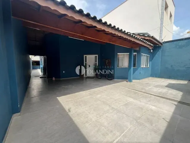 Casa com 300m² 3 quartos e 2 banheiros, à venda, no bairro Jardim de Faveri em Artur Nogueira