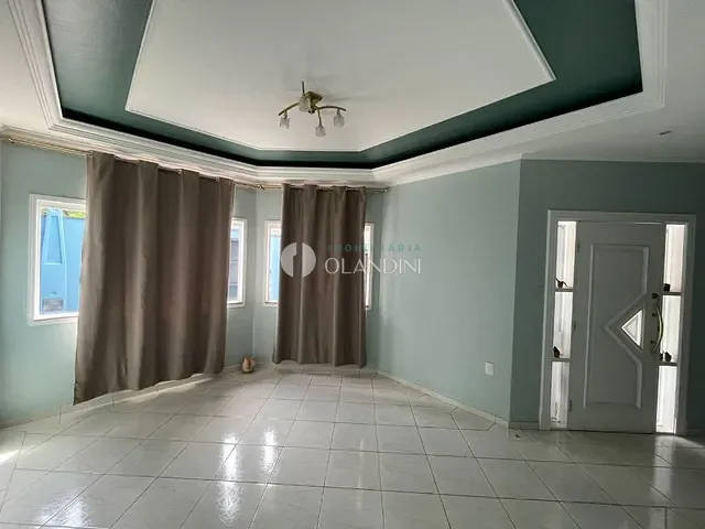 Casa com 300m² 3 quartos e 2 banheiros, à venda, no bairro Jardim de Faveri em Artur Nogueira