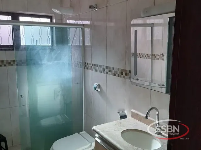 Casa com 300m² 3 quartos e 2 banheiros, à venda, no bairro Jardim Santa Rosa em Nova Odessa