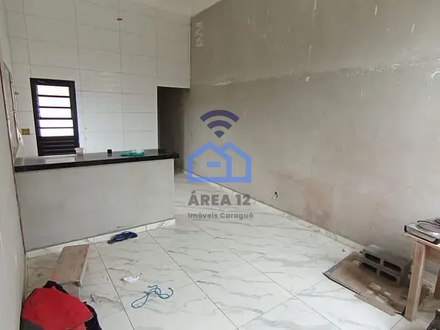 Casa 2 quartos e 1 banheiro, à venda, no bairro Balneário dos Golfinhos em Caraguatatuba