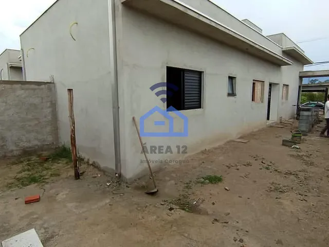 Casa 2 quartos e 1 banheiro, à venda, no bairro Balneário dos Golfinhos em Caraguatatuba