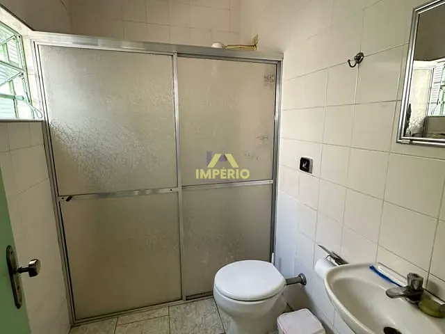 Casa com 137m², à venda, no bairro Centro em Salto