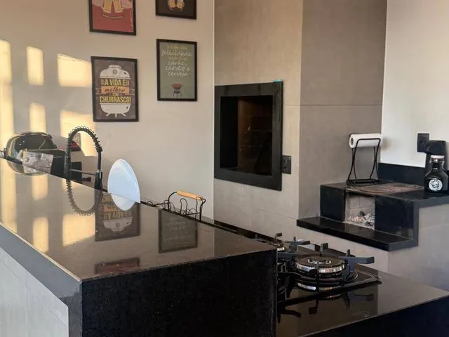 Casa com 225m² 2 quartos e 2 banheiros, à venda, no bairro Sonhalto Videira em Sinop