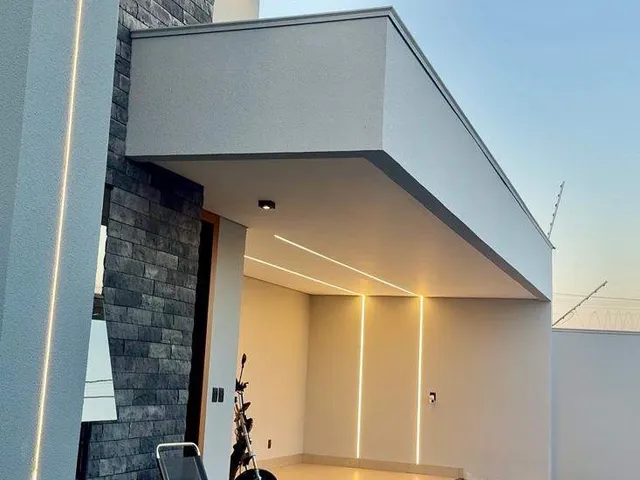 Casa com 225m² 2 quartos e 2 banheiros, à venda, no bairro Sonhalto Videira em Sinop