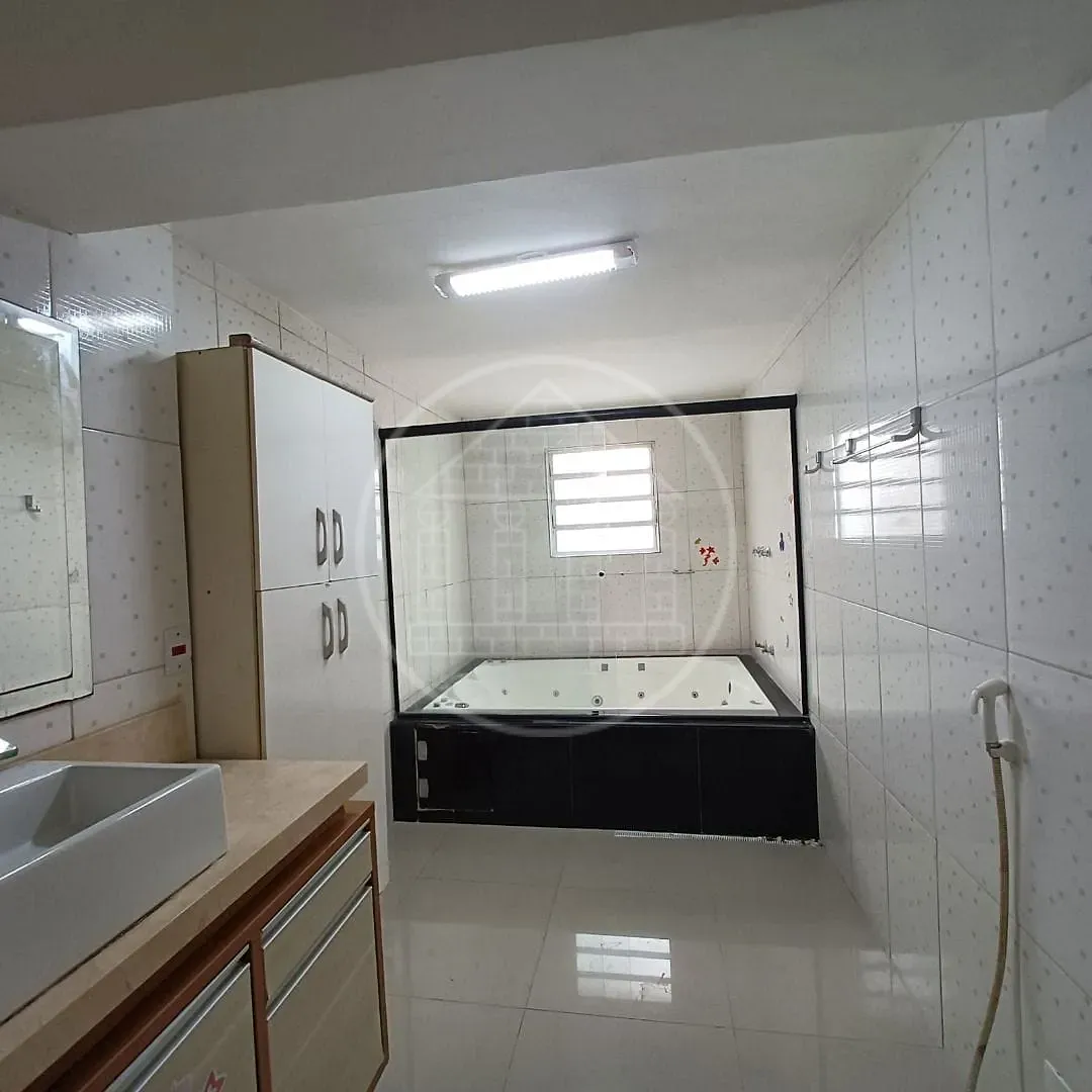 Casa, 3 quartos, 220 m² - Foto 9