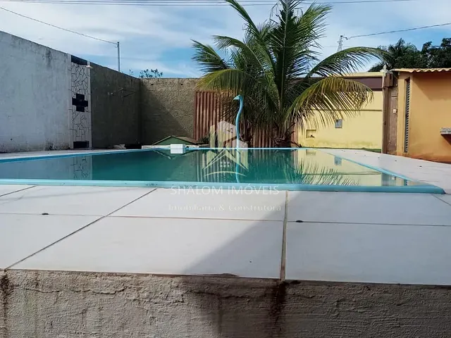 Casa 3 quartos e 4 banheiros, à venda, no bairro Beira Rio em Três Marias