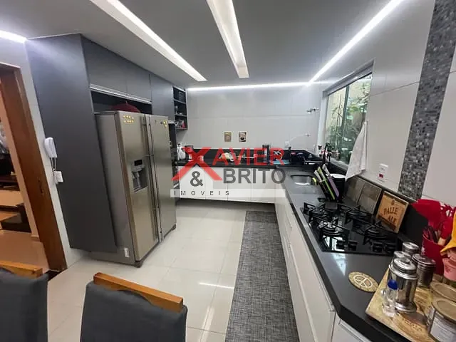 Casa 3 quartos e 4 banheiros, à venda, no bairro Vila Nova Manchester em São Paulo