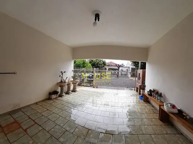 Casa com 215m² 3 quartos e 2 banheiros, à venda, no bairro Pozzobon em Votuporanga