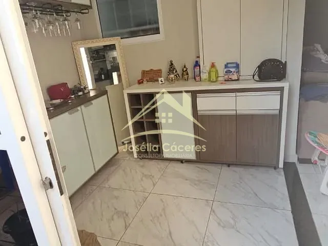 Casa com 115m² 3 quartos e 2 banheiros, à venda, no bairro PETROPOLIS em Várzea Grande