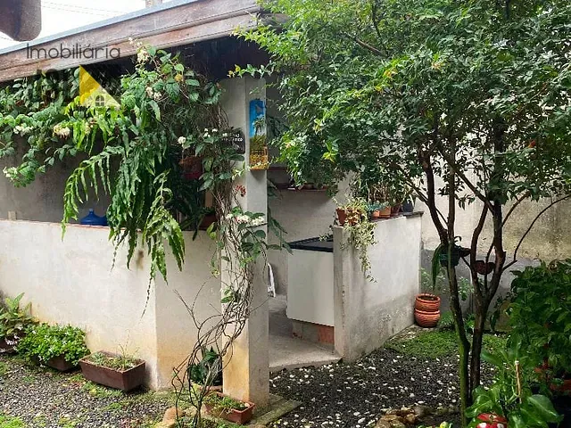 Casa com 251m² 3 quartos e 3 banheiros, à venda, no bairro Village das Flores em Caçapava