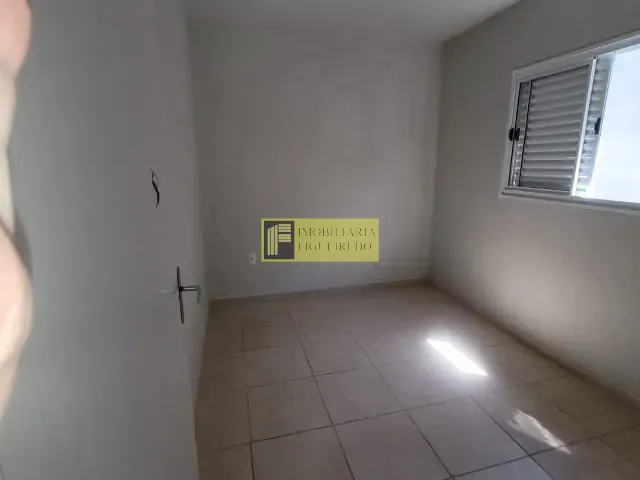 Casa com 50m² 2 quartos e 1 banheiro, para alugar, no bairro Egydio Zani em São José do Rio Preto