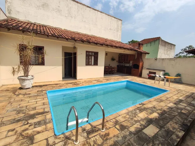 Casa com 360m² 3 quartos e 3 banheiros, à venda, no bairro Lagoa em Macaé