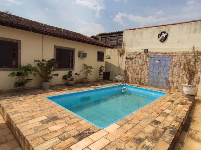 Casa com 360m² 3 quartos e 3 banheiros, à venda, no bairro Lagoa em Macaé