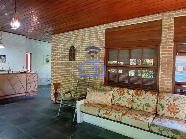 Casa com 496m² 4 quartos e 3 banheiros, à venda, no bairro Barequeçaba em São Sebastião