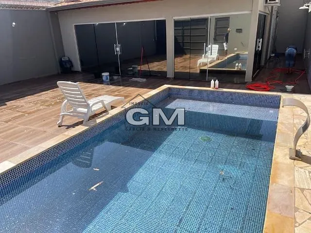 Casa com 200m² 2 quartos e 2 banheiros, à venda, no bairro Jardim São Gabriel  em Jardinópolis