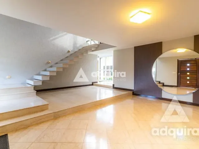 Casa com 2500m² 4 quartos e 5 banheiros, à venda ou para alugar, no bairro Estrela em Ponta Grossa