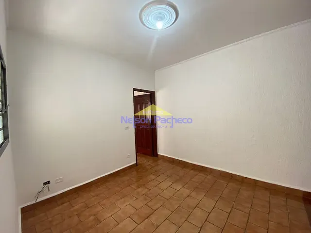 Casa com 138m² 2 quartos e 1 banheiro, para alugar, no bairro Chácara São Luis em Capivari