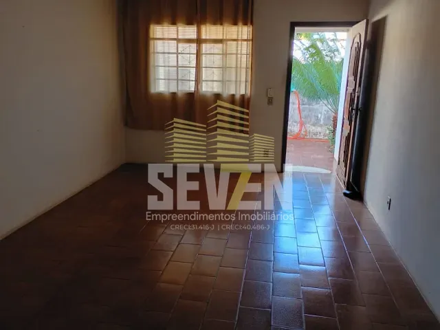 Casa com 432m² 2 quartos e 1 banheiro, à venda, no bairro Vila Industrial em Bauru