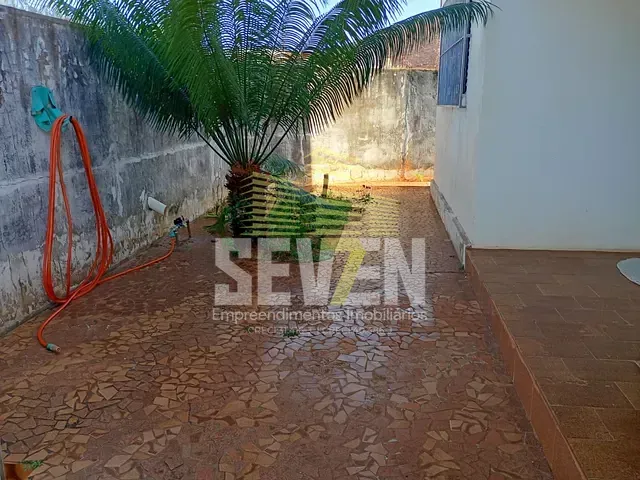 Casa com 432m² 2 quartos e 1 banheiro, à venda, no bairro Vila Industrial em Bauru