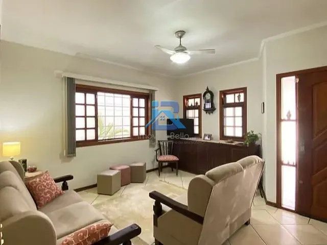 Casa com 250m² 3 quartos e 3 banheiros, à venda, no bairro Recanto do Parque em Itatiba
