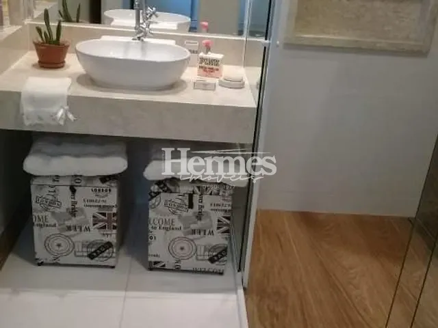 Casa com 838m² 3 quartos e 5 banheiros, à venda, no bairro Jardim de Itapoan em Paulínia