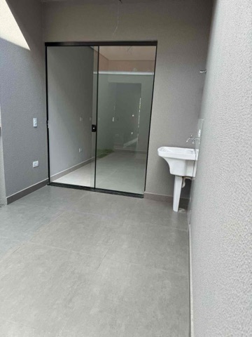 Casa 3 quartos e 2 banheiros, à venda, no bairro Jardim Ecoville I em Cambé