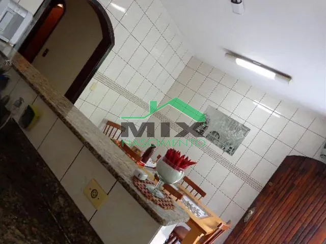 Casa com 140m² 3 quartos e 1 banheiro, à venda, no bairro Taboão em Diadema