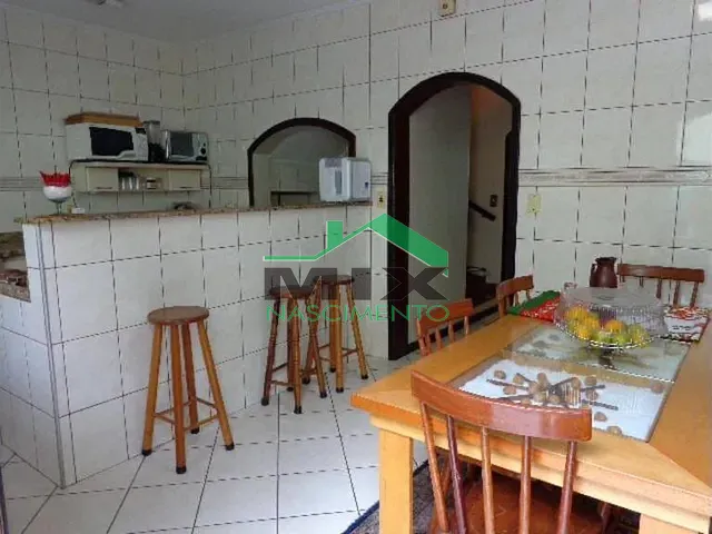 Casa com 140m² 3 quartos e 1 banheiro, à venda, no bairro Taboão em Diadema