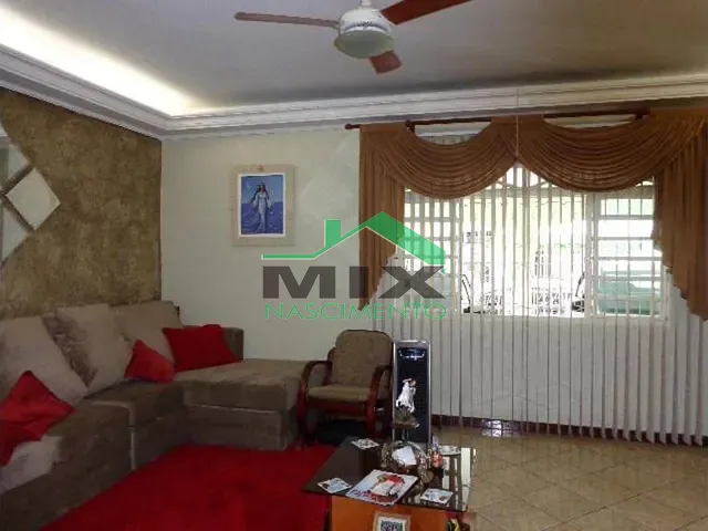 Casa com 140m² 3 quartos e 1 banheiro, à venda, no bairro Taboão em Diadema