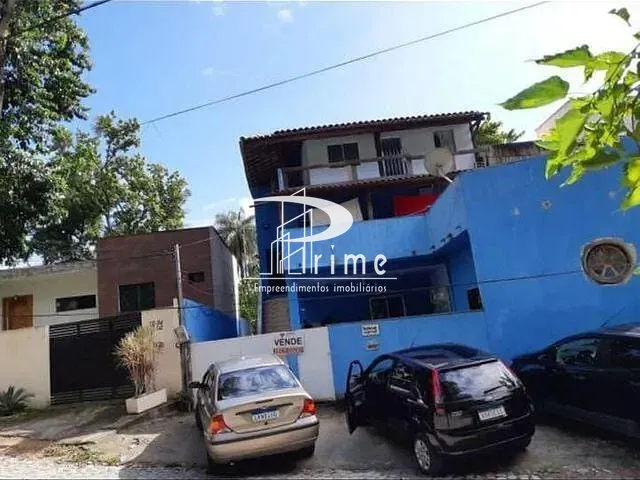 Casa com 300m² 5 quartos e 5 banheiros, à venda, no bairro Itaipu em Niterói