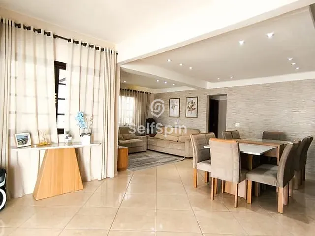 Casa 4 quartos e 2 banheiros, para alugar, no bairro Piratininga em Niterói