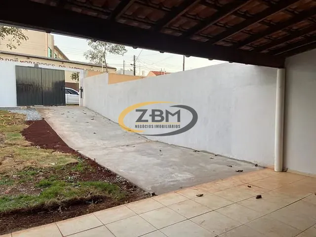 Casa com 190m² 1 quarto e 1 banheiro, à venda, no bairro Alpes em Londrina