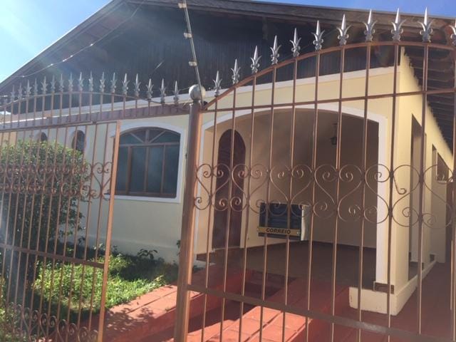 Foto do Casa - Casa à venda 3 Quartos, 1 Suite, 1 Vaga, 338M², Vila Olímpica, Uberaba - MG | ZUCATO IMOBILIARIA LTDA