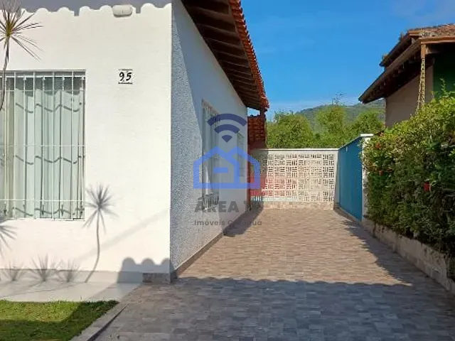 Casa com 400m² 3 quartos e 3 banheiros, à venda, no bairro Recanto Som do Mar em Caraguatatuba