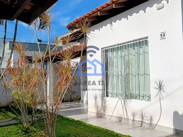 Casa com 400m² 3 quartos e 3 banheiros, à venda, no bairro Recanto Som do Mar em Caraguatatuba