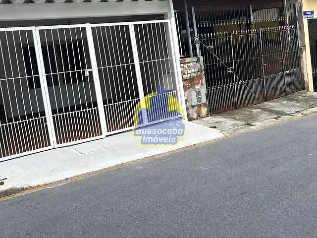 Casa 2 quartos e 1 banheiro, à venda, no bairro Jardim D'Abril em Osasco